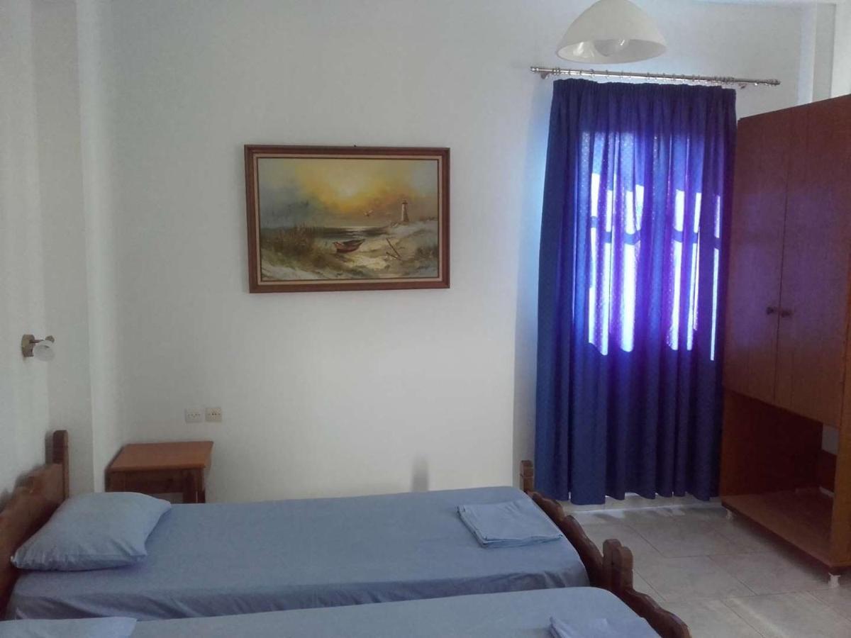 Nikos Apartments Лефкос-Карпату Экстерьер фото